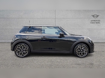Used MINI Cooper 2024 for sale - 74753546: Photo