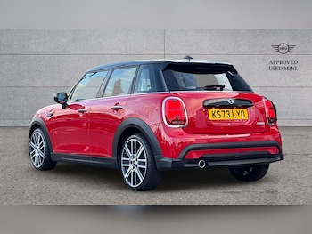 Used MINI Hatch 2023 for sale - 76421109: Photo