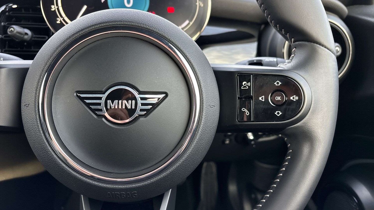 Used MINI Hatch 2022 for sale - 77972556: Photo 23