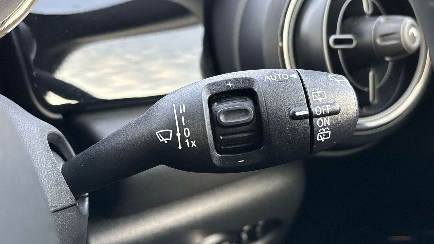 Used MINI Hatch 2022 for sale - 77972556: Photo 30