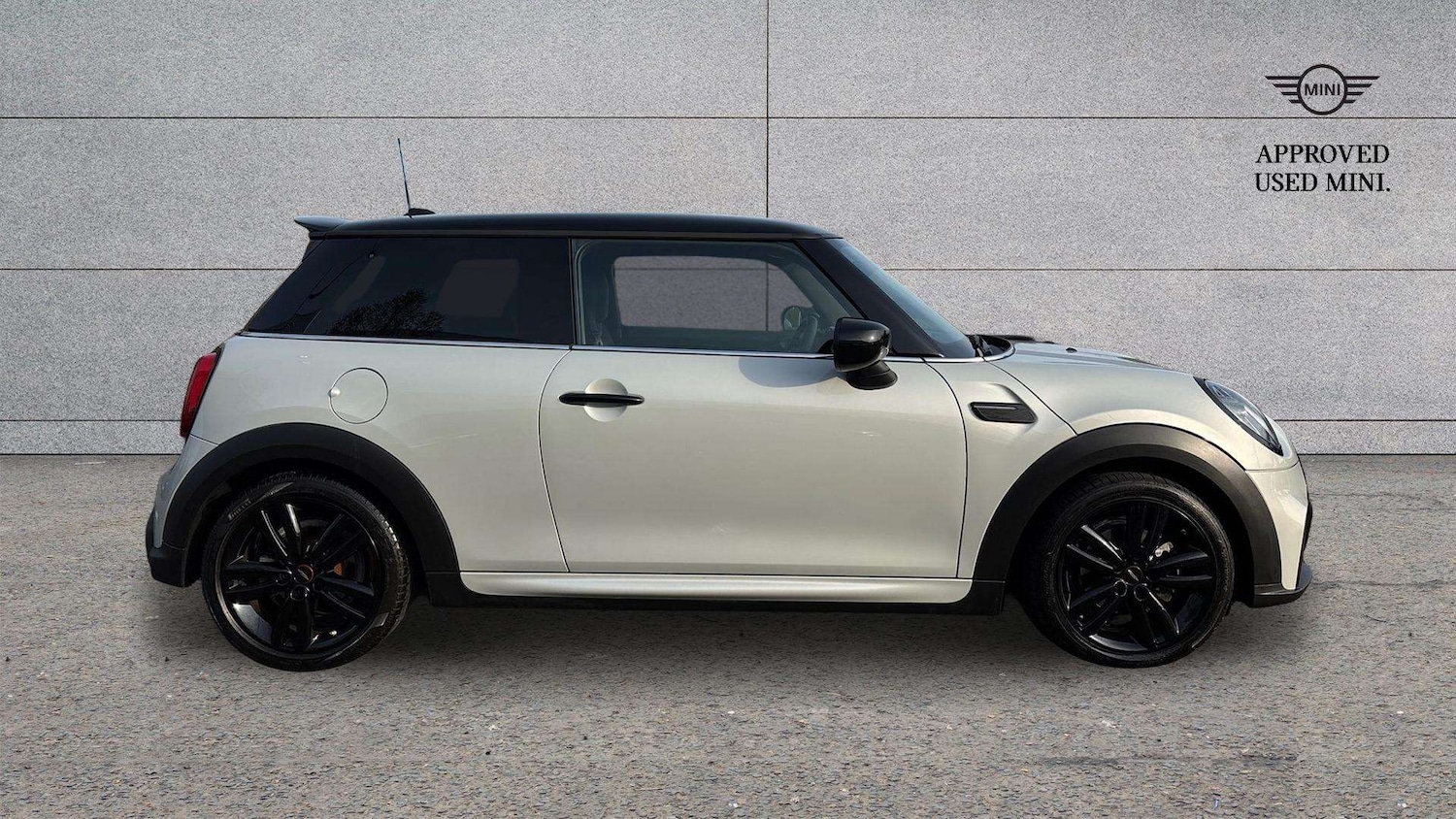 Used MINI Hatch 2022 for sale - 77972556: Photo 4