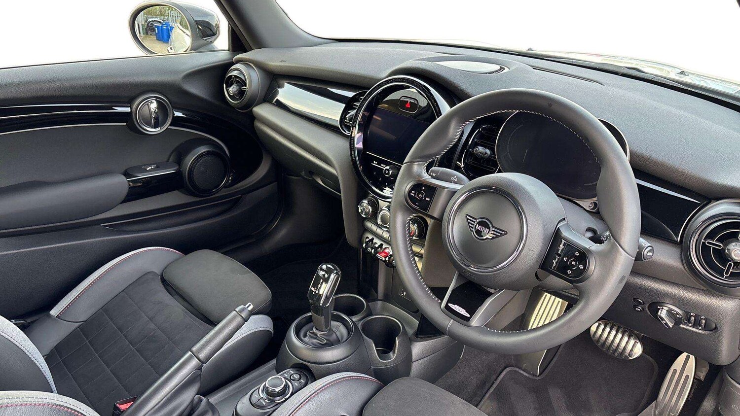 Used MINI Hatch 2022 for sale - 77972556: Photo 8