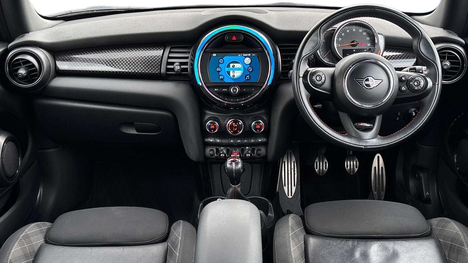 Used MINI Hatch 2019 for sale - 78024500: Photo 6