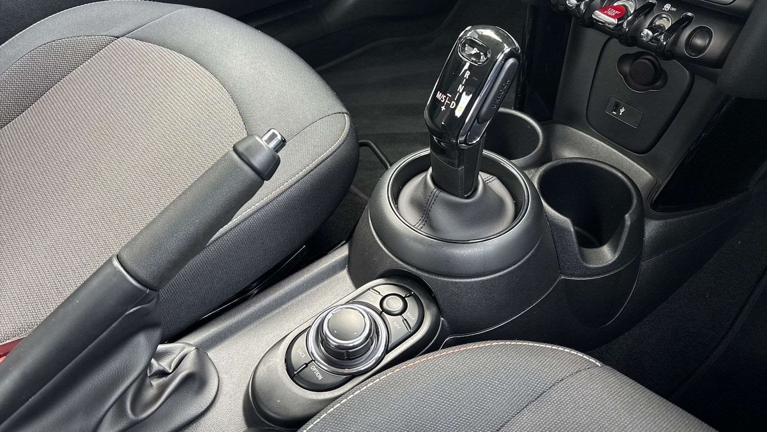 Used MINI Hatch 2022 for sale - 77972567: Photo 12