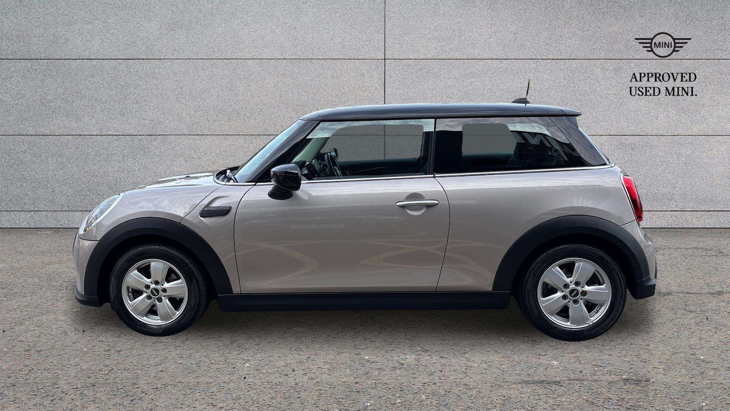 Used MINI Hatch 2022 for sale - 77972567: Photo 5