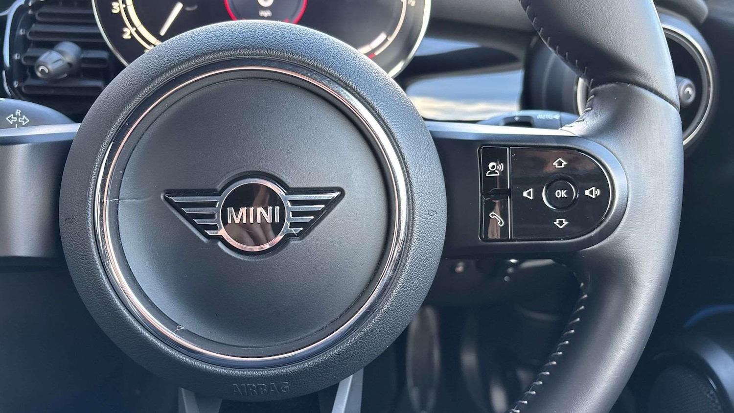 Used MINI Hatch 2021 for sale - 76610554: Photo 23