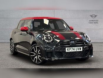 Used MINI Cooper 2024 for sale - 76170091: Photo