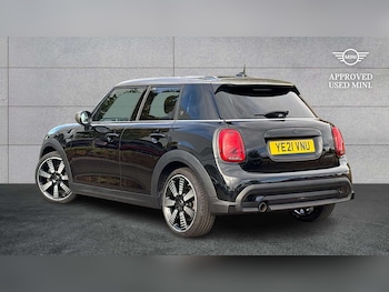 Used MINI Hatch 2021 for sale - 79592827: Photo