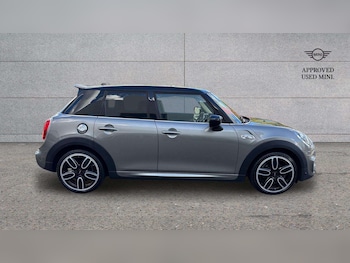 Used MINI Hatch 2019 for sale - 75903154: Photo
