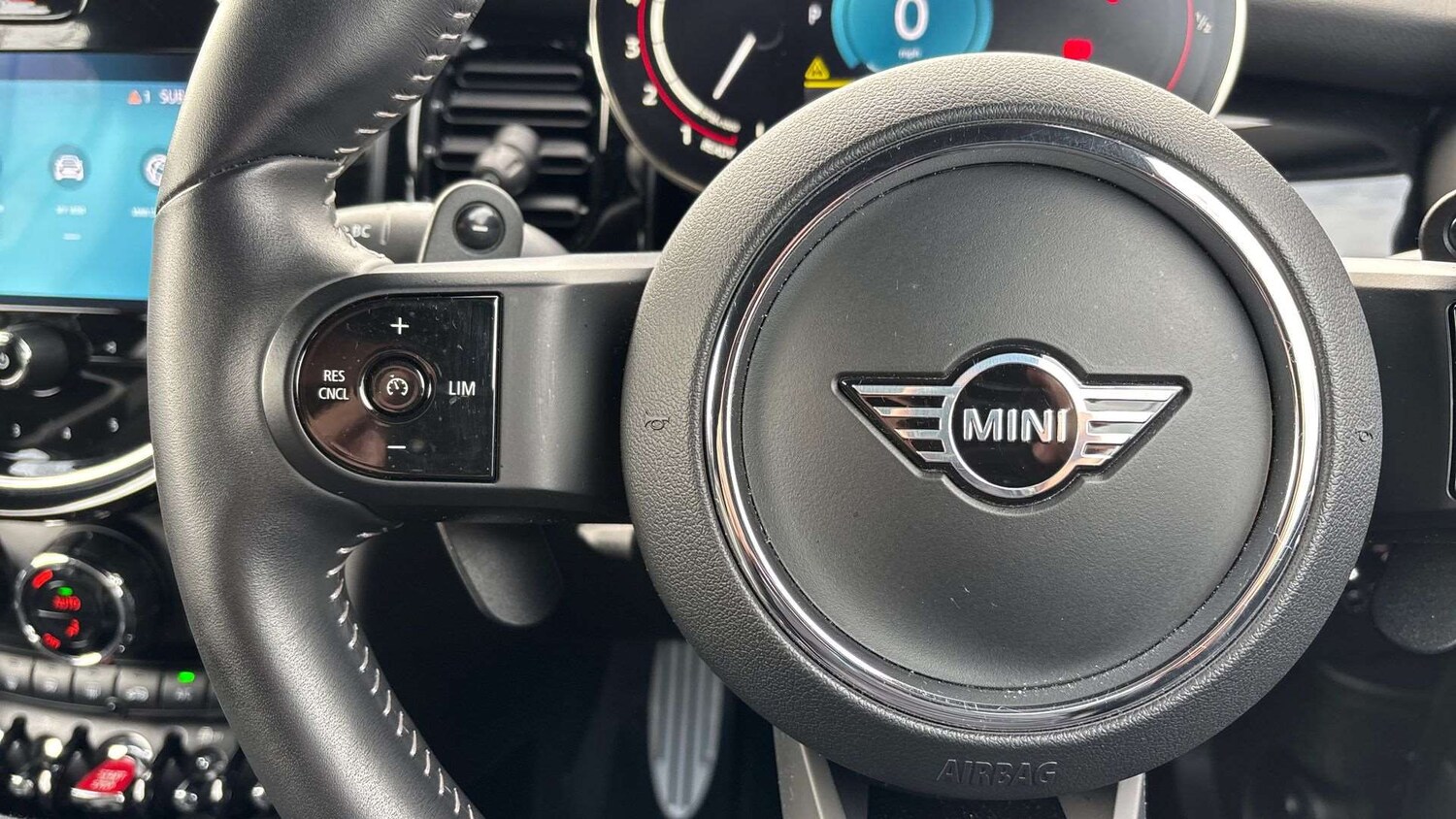 Used MINI Hatch 2021 for sale - 76488037: Photo 22