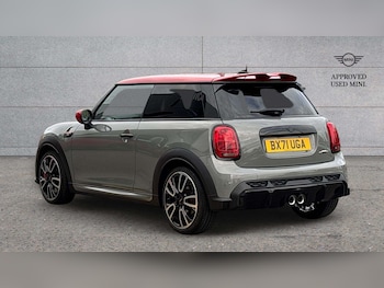 Used MINI Hatch 2021 for sale - 76488037: Photo