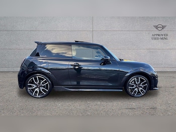 Used MINI Cooper 2024 for sale - 78294656: Photo