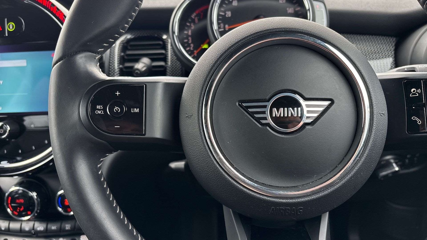 Used MINI Hatch 2022 for sale - 77972706: Photo 22