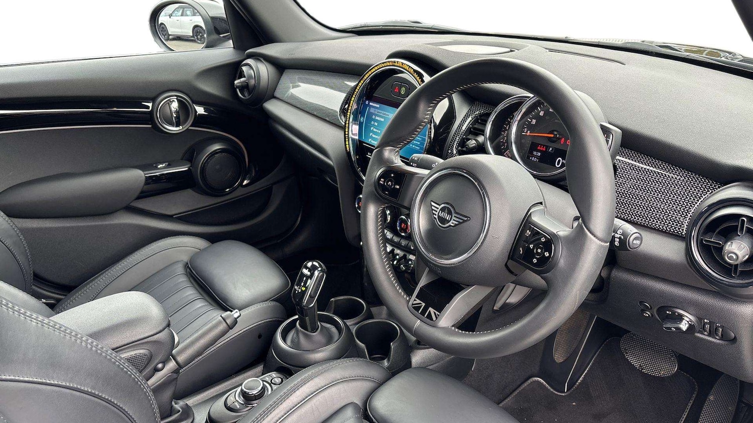 Used MINI Hatch 2022 for sale - 77972706: Photo 8