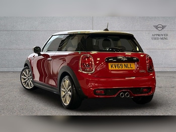 Used MINI Hatch 2019 for sale - 76169991: Photo