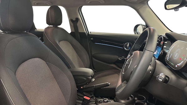 Used MINI Hatch 2023 for sale - 76170109: Photo 13