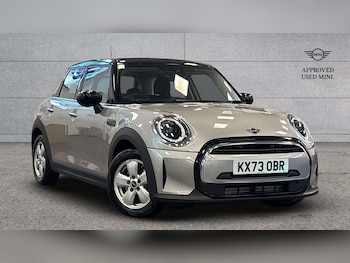 Used MINI Hatch 2023 for sale - 76170109: Photo