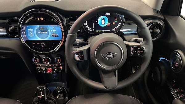 Used MINI Hatch 2023 for sale - 76170109: Photo 7