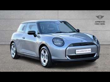 2024 - 135kW E Classic 41kWh 3dr Auto