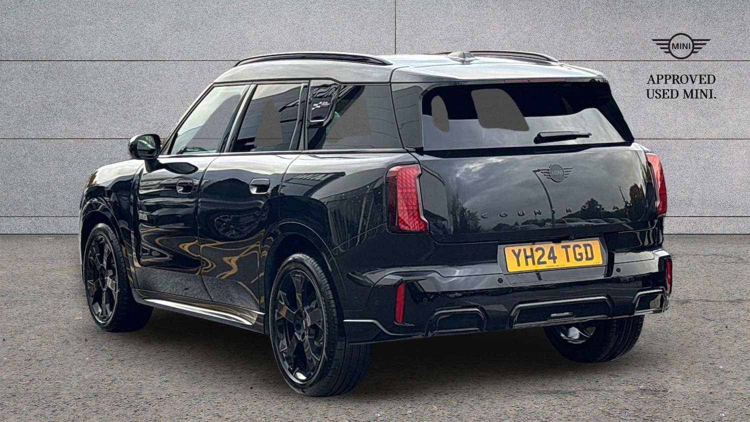 Used MINI Countryman 2024 for sale - 76329127: Photo 2