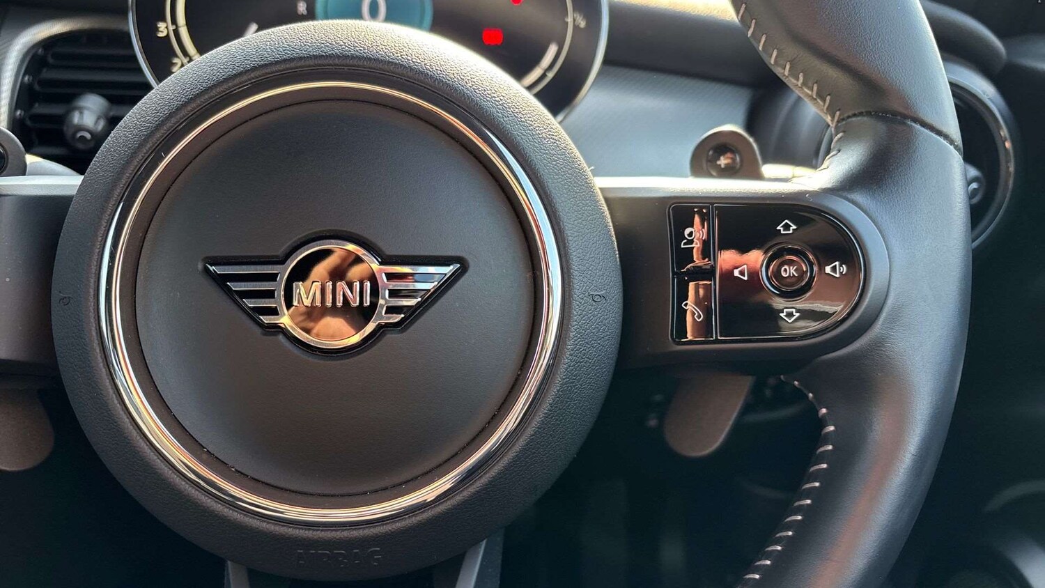 Used MINI Hatch 2024 for sale - 77960676: Photo 23