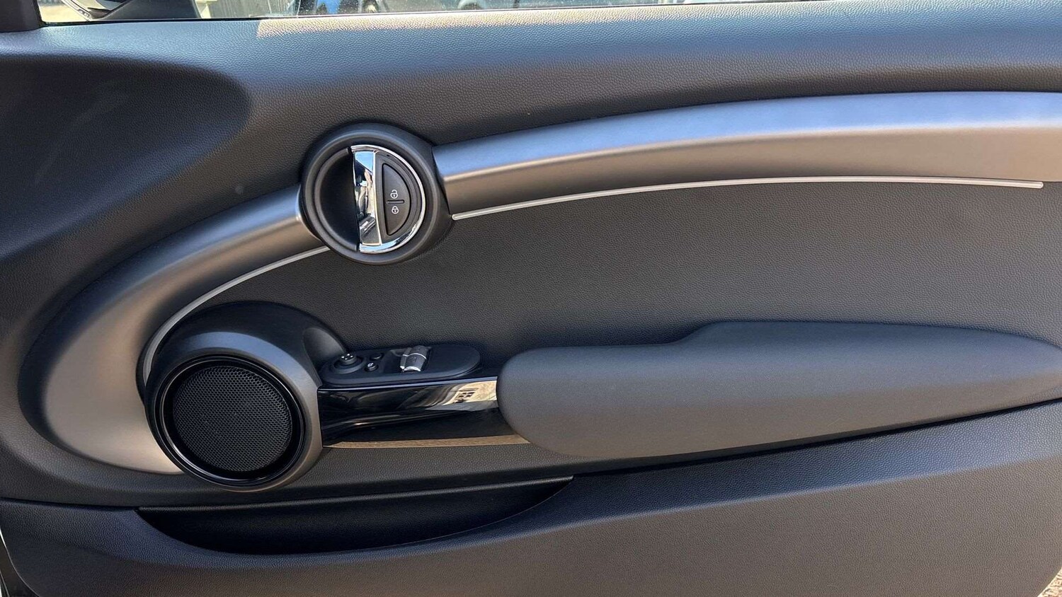 Used MINI Hatch 2024 for sale - 77960676: Photo 27