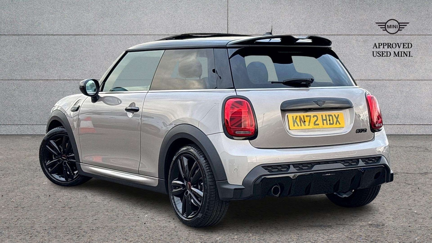 Used MINI Hatch 2022 for sale - 77842440: Photo 2