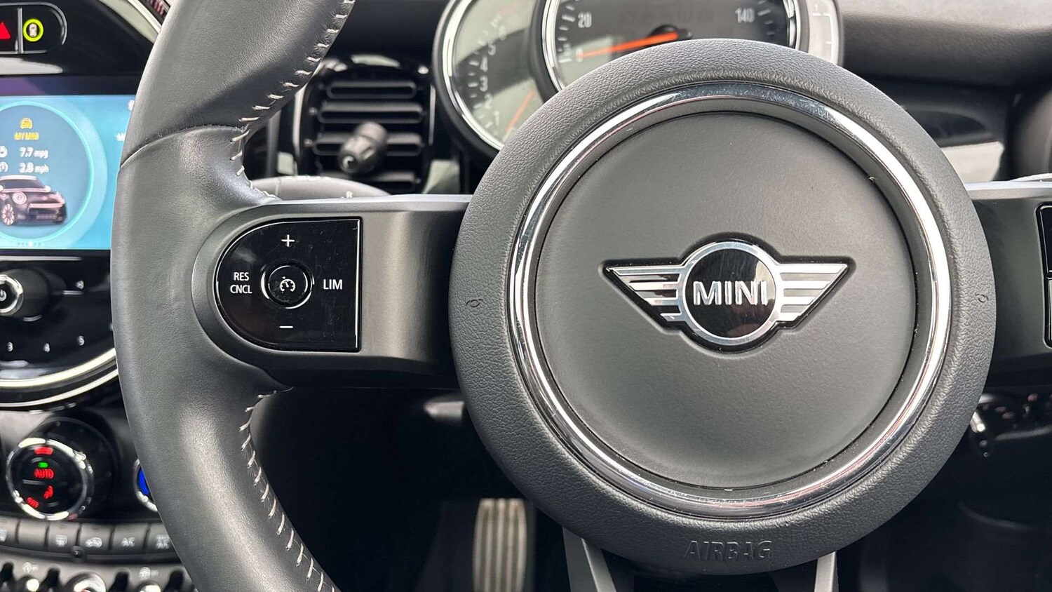 Used MINI Hatch 2022 for sale - 77842440: Photo 22