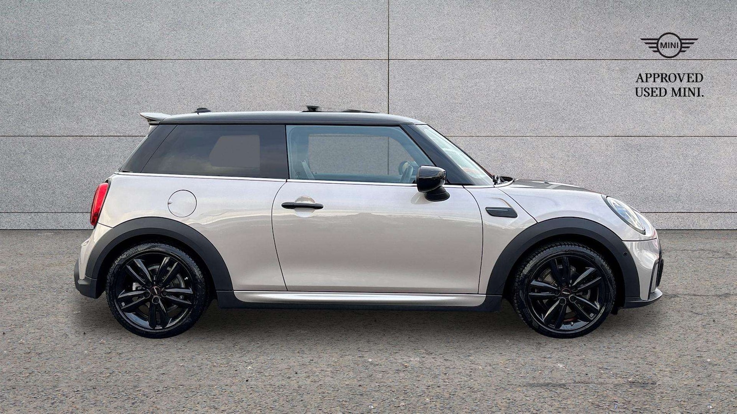 Used MINI Hatch 2022 for sale - 77842440: Photo 4