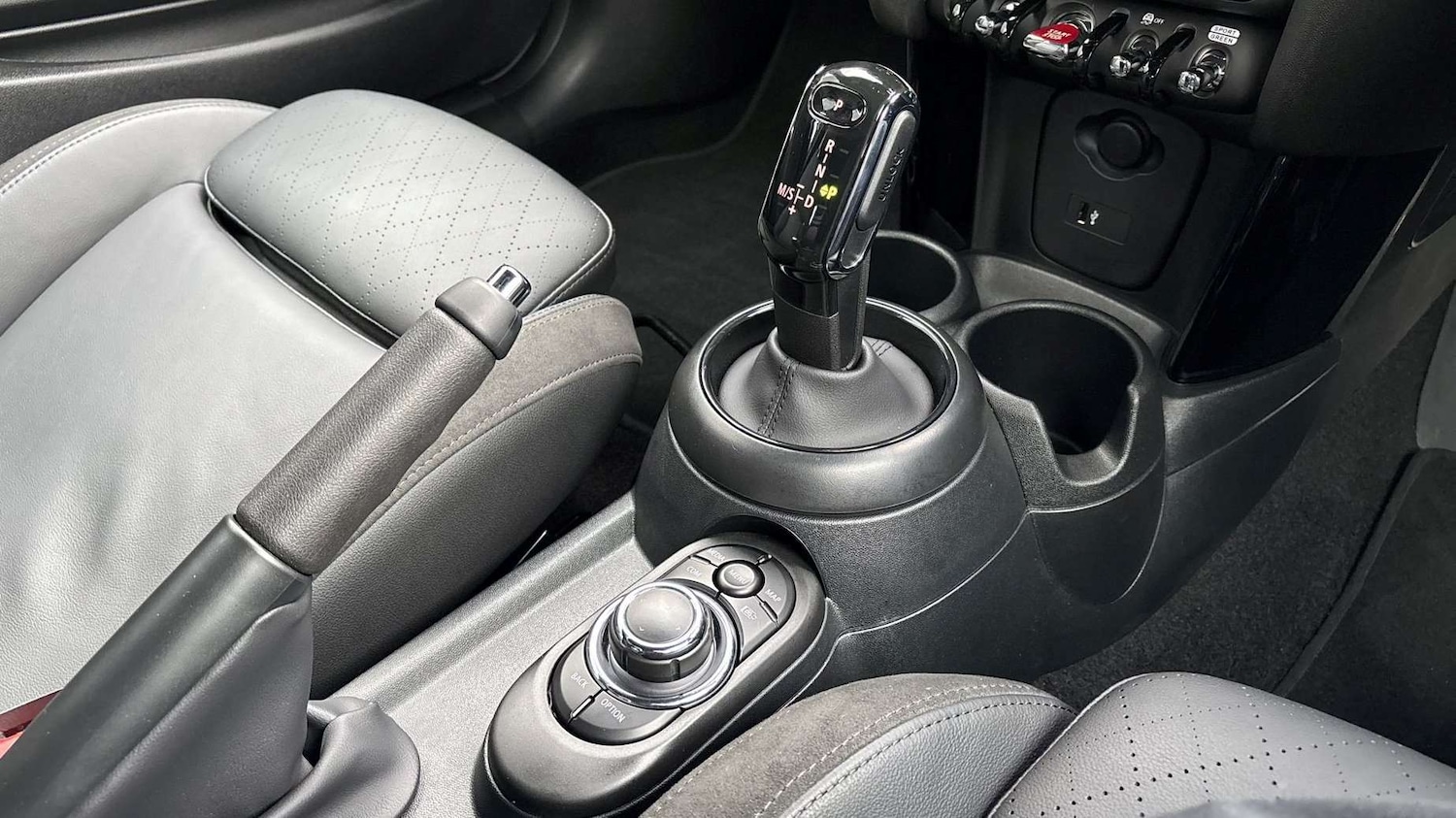 Used MINI Hatch 2023 for sale - 76955179: Photo 12