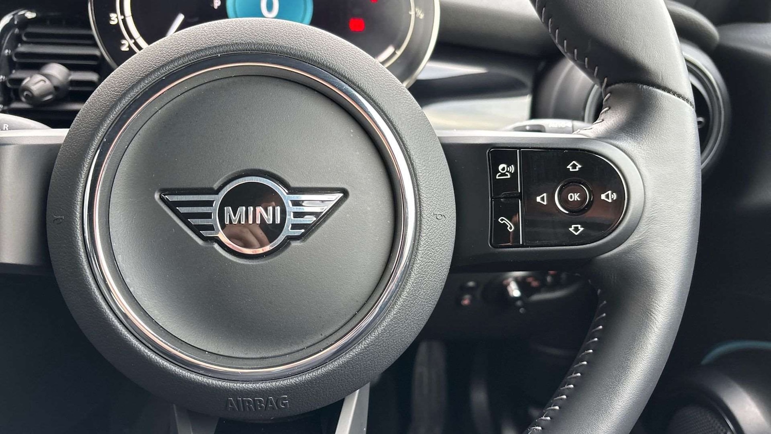 Used MINI Hatch 2023 for sale - 76955179: Photo 23