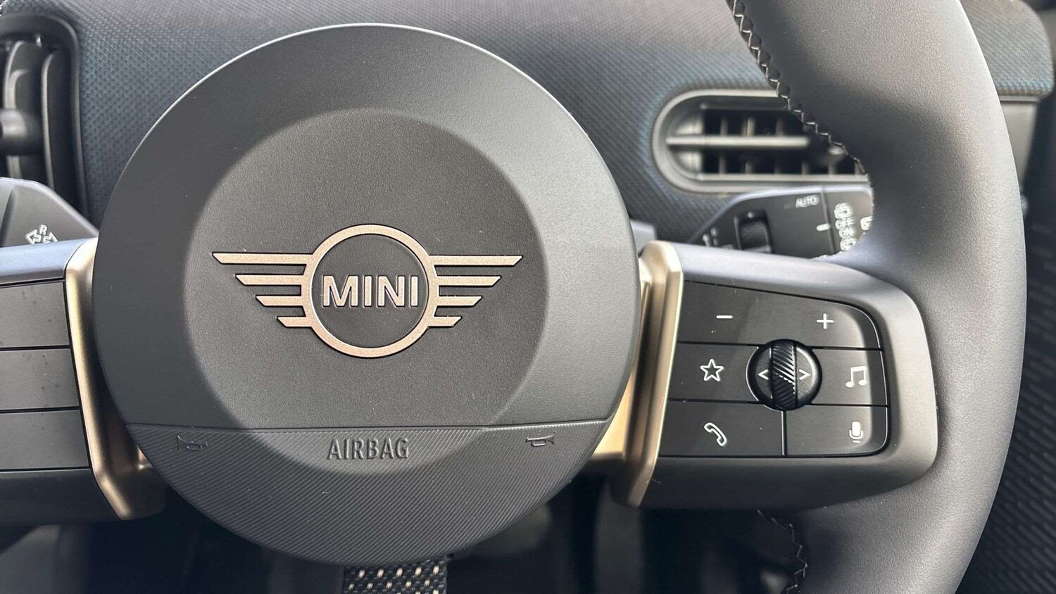 Used MINI Cooper 2025 for sale - 77577260: Photo 23