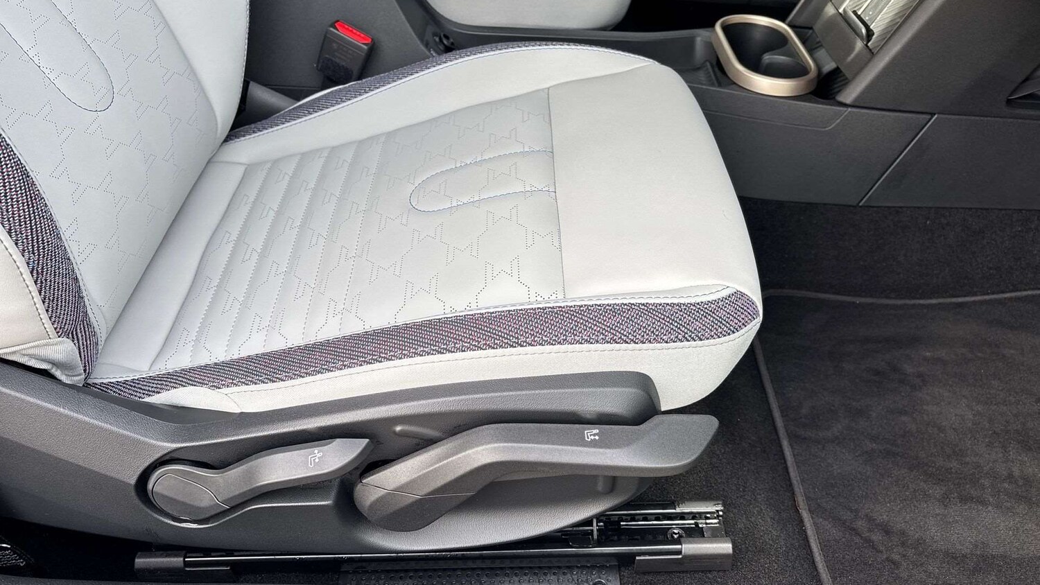 Used MINI Cooper 2025 for sale - 77577260: Photo 28