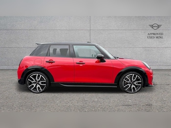 Used MINI Cooper 2024 for sale - 75480573: Photo