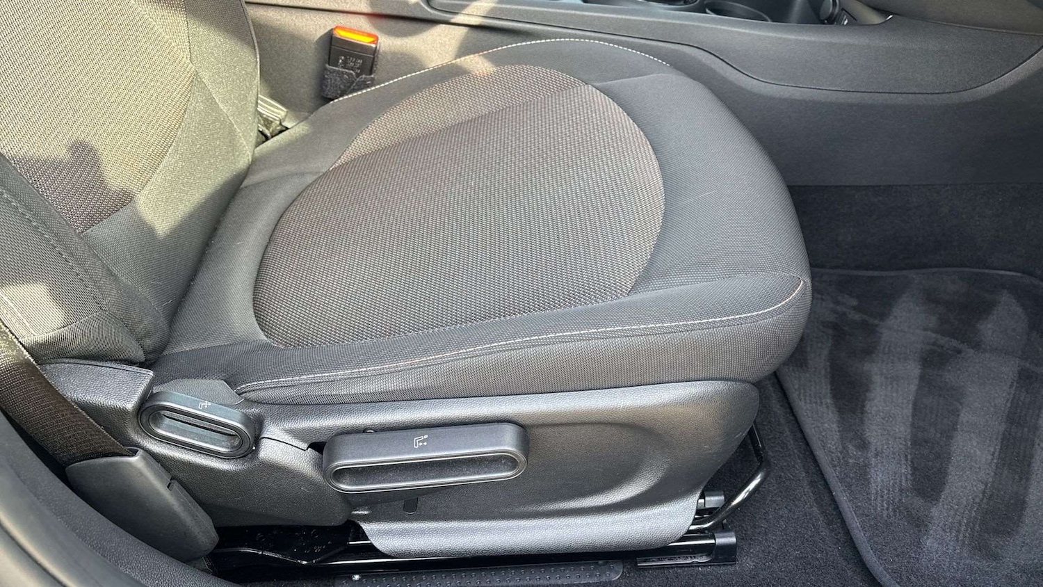 Used MINI Clubman 2022 for sale - 77674604: Photo 28