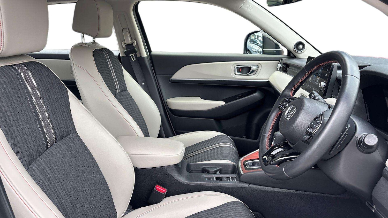 Used Honda HR-V 2024 for sale - 76262313: Photo 13