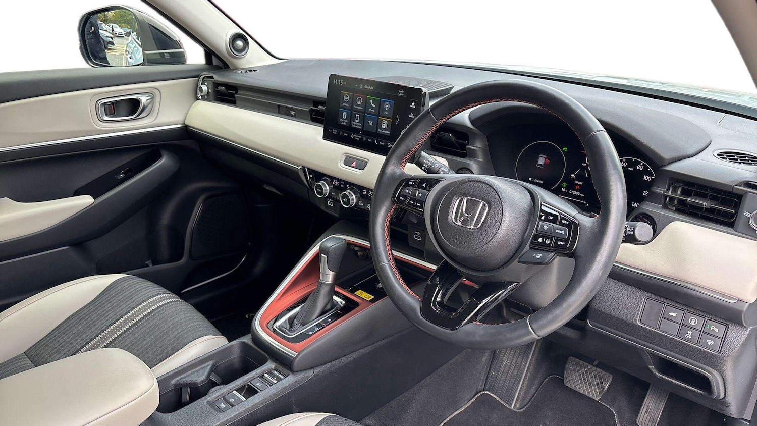 Used Honda HR-V 2024 for sale - 76262313: Photo 8