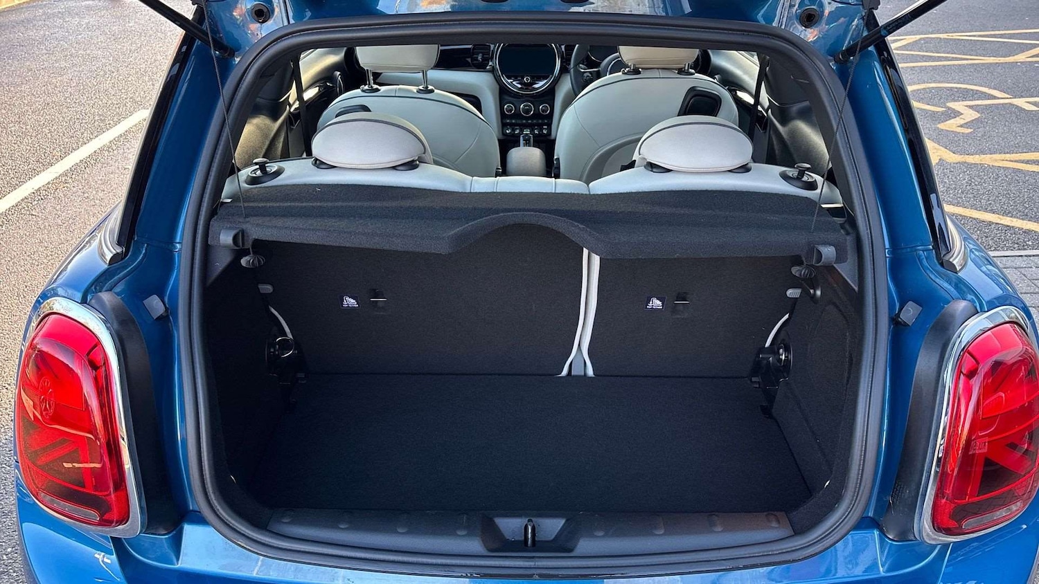 Used MINI Hatch 2022 for sale - 76851583: Photo 15