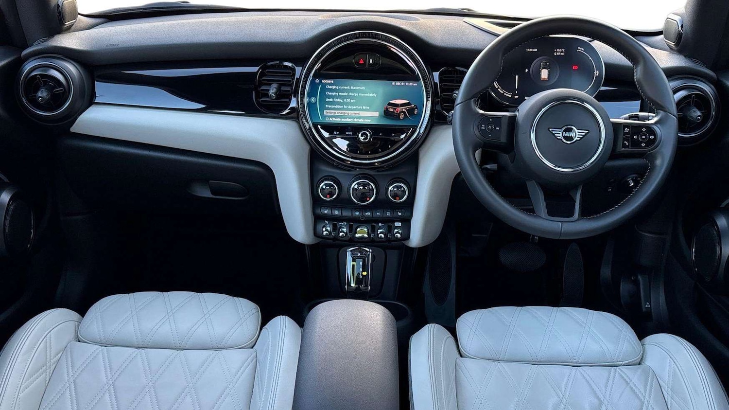 Used MINI Hatch 2022 for sale - 76851583: Photo 6