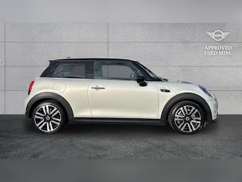 Used MINI Hatch 2021 for sale - 79624831: Photo