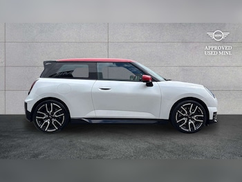 Used MINI Cooper 2024 for sale - 78519713: Photo