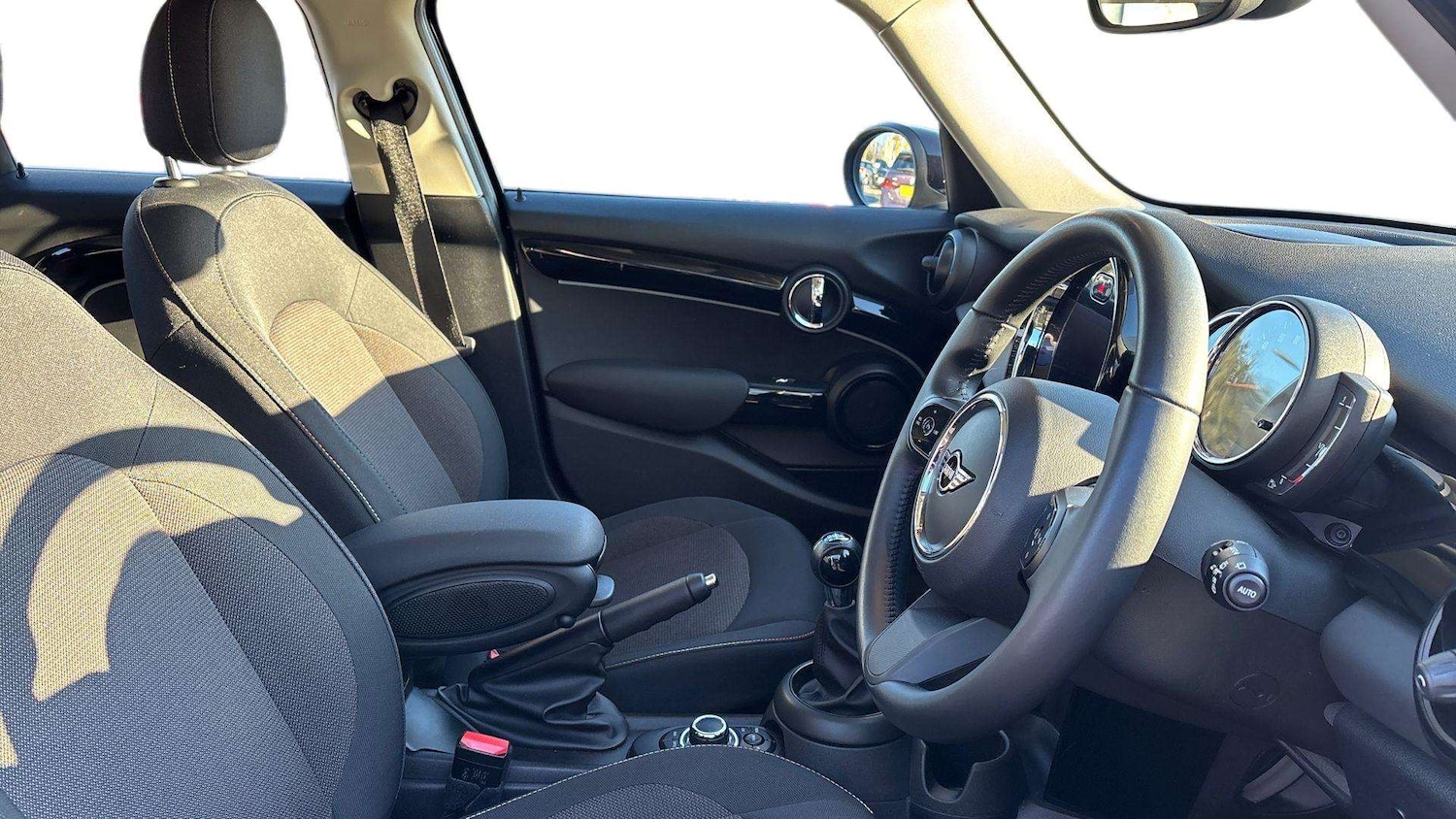 Used MINI Hatch 2021 for sale - 77112436: Photo 13