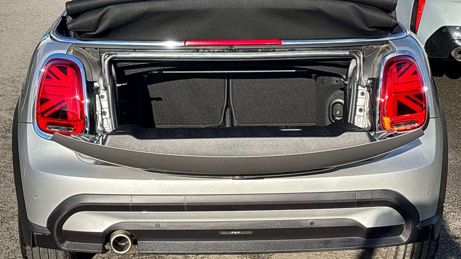 Used MINI Convertible 2023 for sale - 77698713: Photo 15