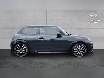 Used MINI Cooper 2025 for sale - 79556188: Photo