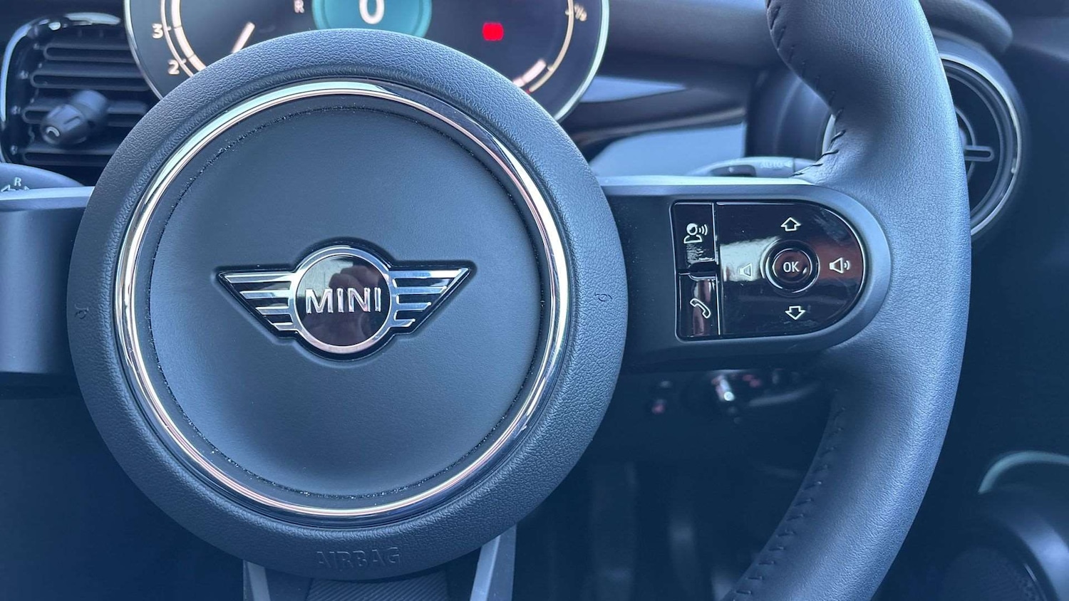 Used MINI Hatch 2024 for sale - 77112370: Photo 23