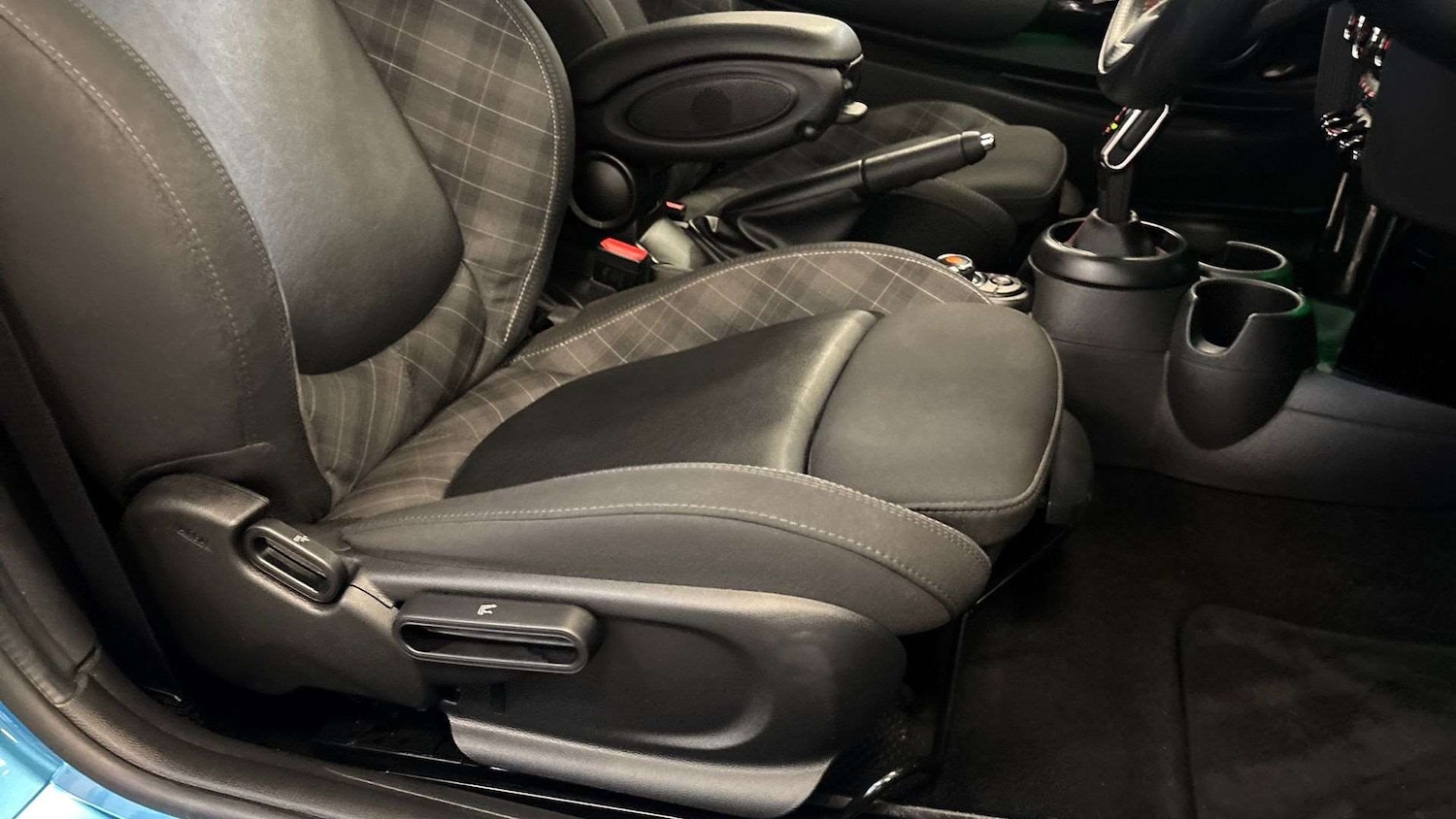 Used MINI Hatch 2019 for sale - 76170066: Photo 28