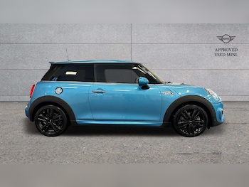 Used MINI Hatch 2019 for sale - 76170066: Photo