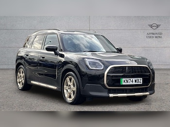 2024 - 150kW E Exclusive 66kWh 5dr Auto