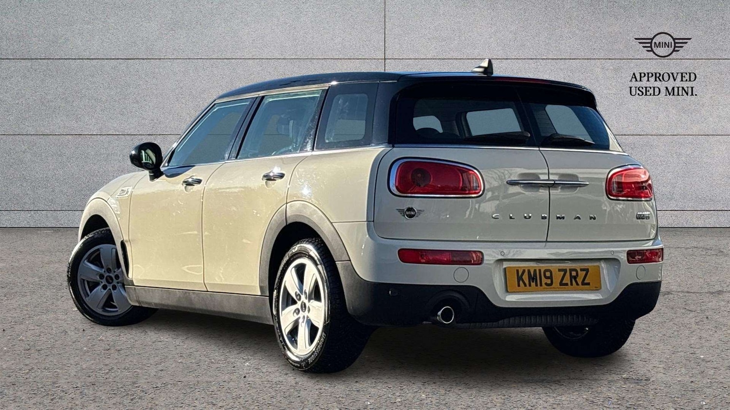 Used MINI Clubman 2019 for sale - 77178813: Photo 2