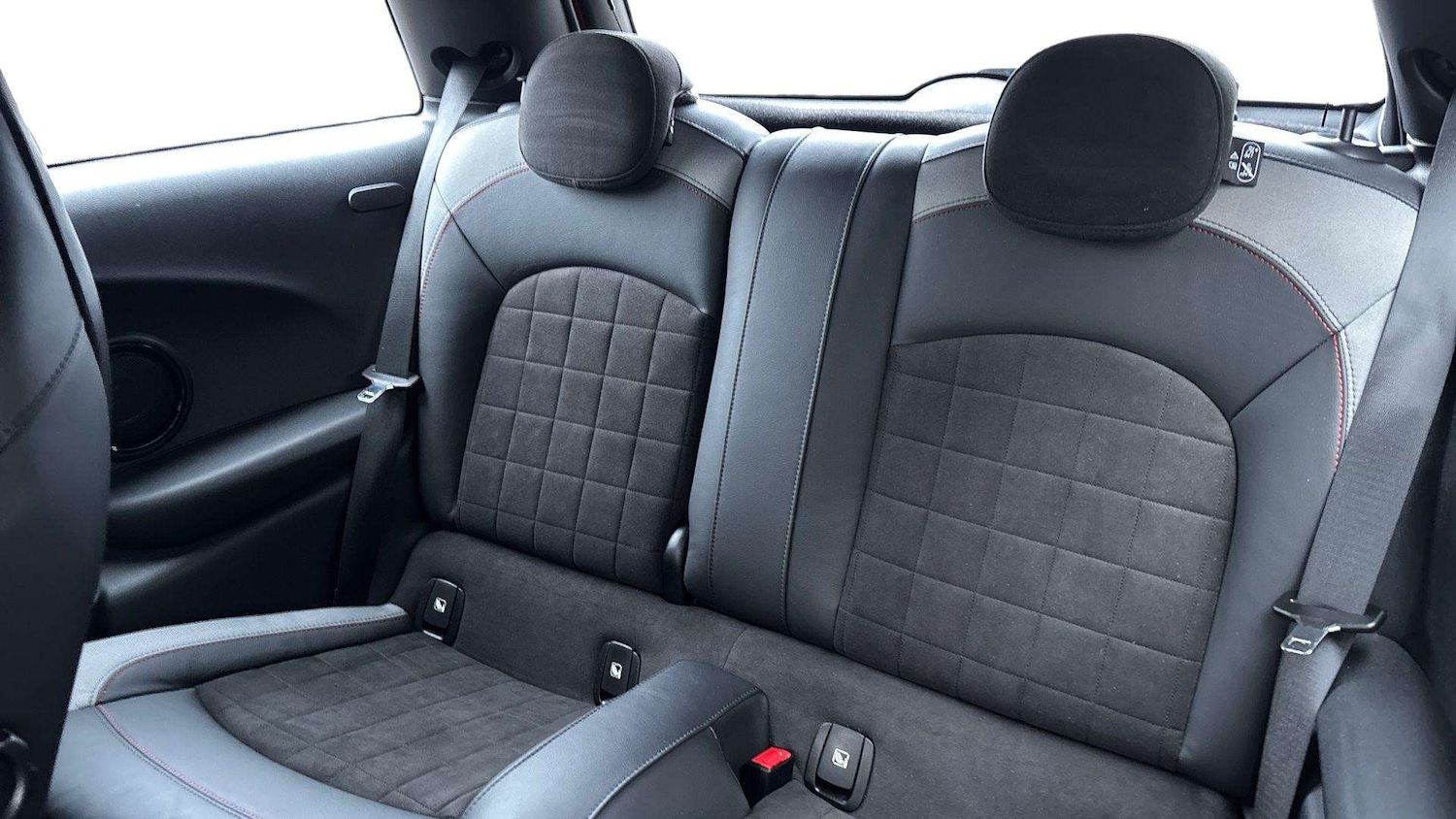 Used MINI Hatch 2021 for sale - 76889696: Photo 14